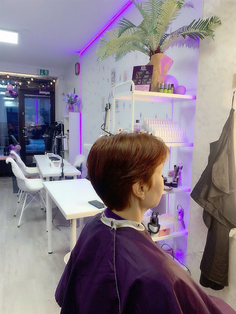 Margaret Beauty Salon Atmosphere
